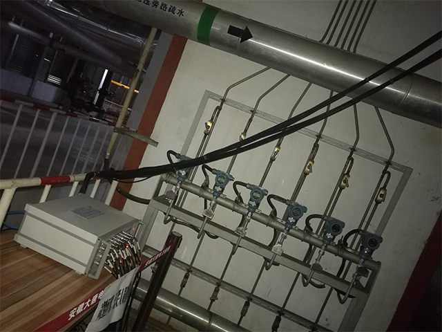 管道應力應變測量實驗裝置的布置