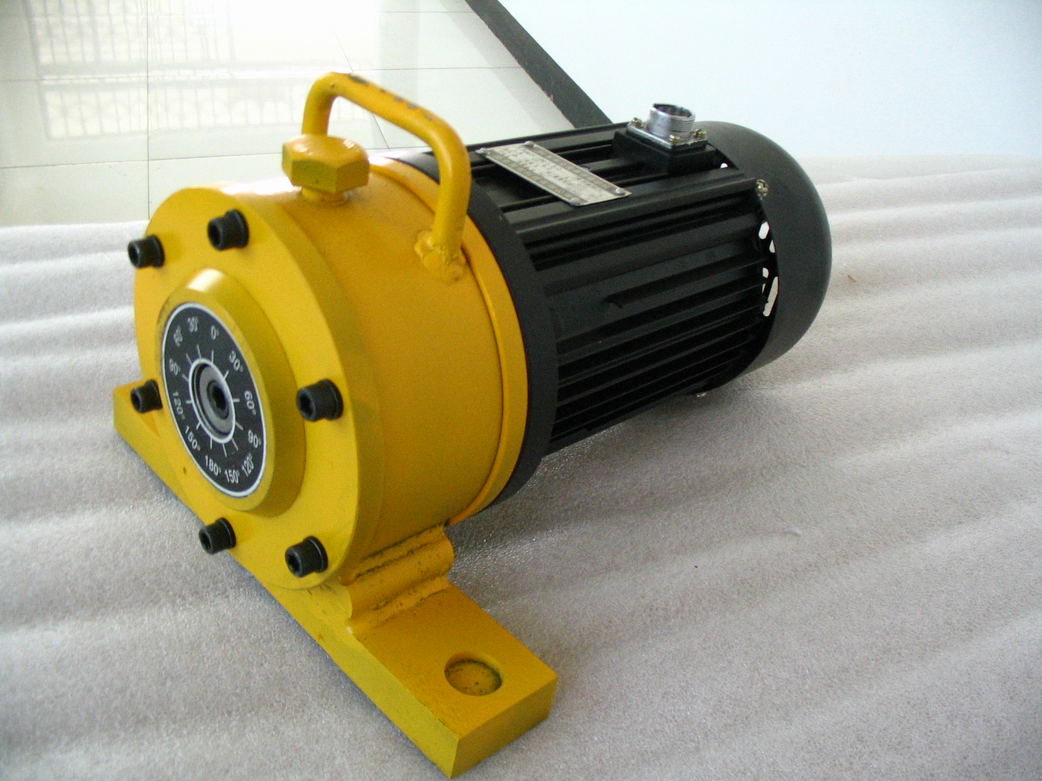 振動時效設備組件激振器選擇技術要求