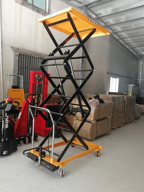 采用振動時效設備消除自升式平臺升降基礎的應力