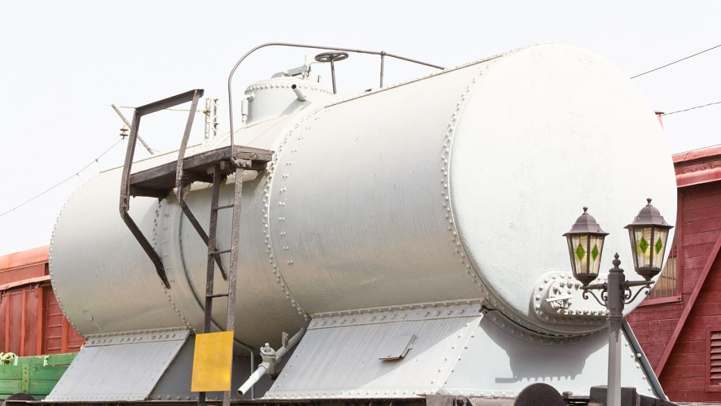 轉爐殼體振動時效工藝應用