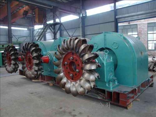 水輪發電機組上機架應力分析